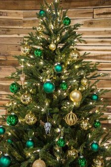 Our Nordic Christmas Arkansas - Kunstkerstboom - 243 cm - donkergroen - houten voet