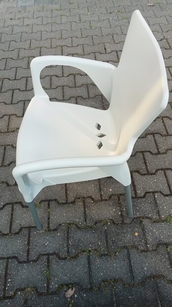 joluce lara armstoel licht grijs