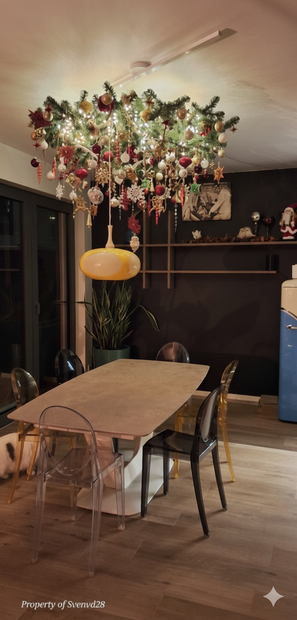 New York - Plafond kunstkerstboom - rond 250 cm - met Brandcertificaat - Ophangoog