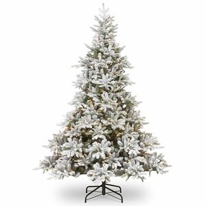 National Tree Company Andorra - Kunstkerstboom - 274 cm - Besneeuwd met LED